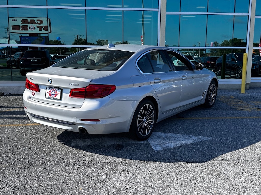 Used 2020 BMW 5 Series 530i xDrive Sedan