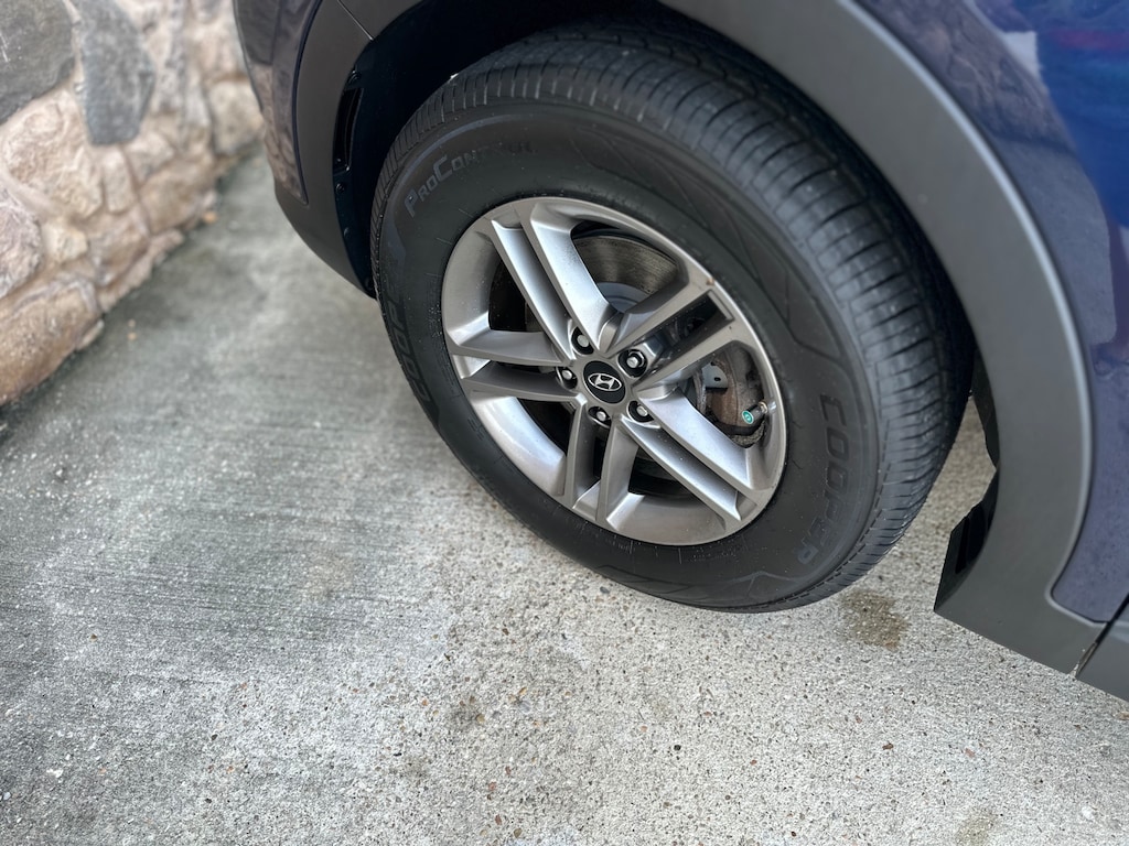 Used 2017 Hyundai Santa Fe Sport 2.4 Base SUV