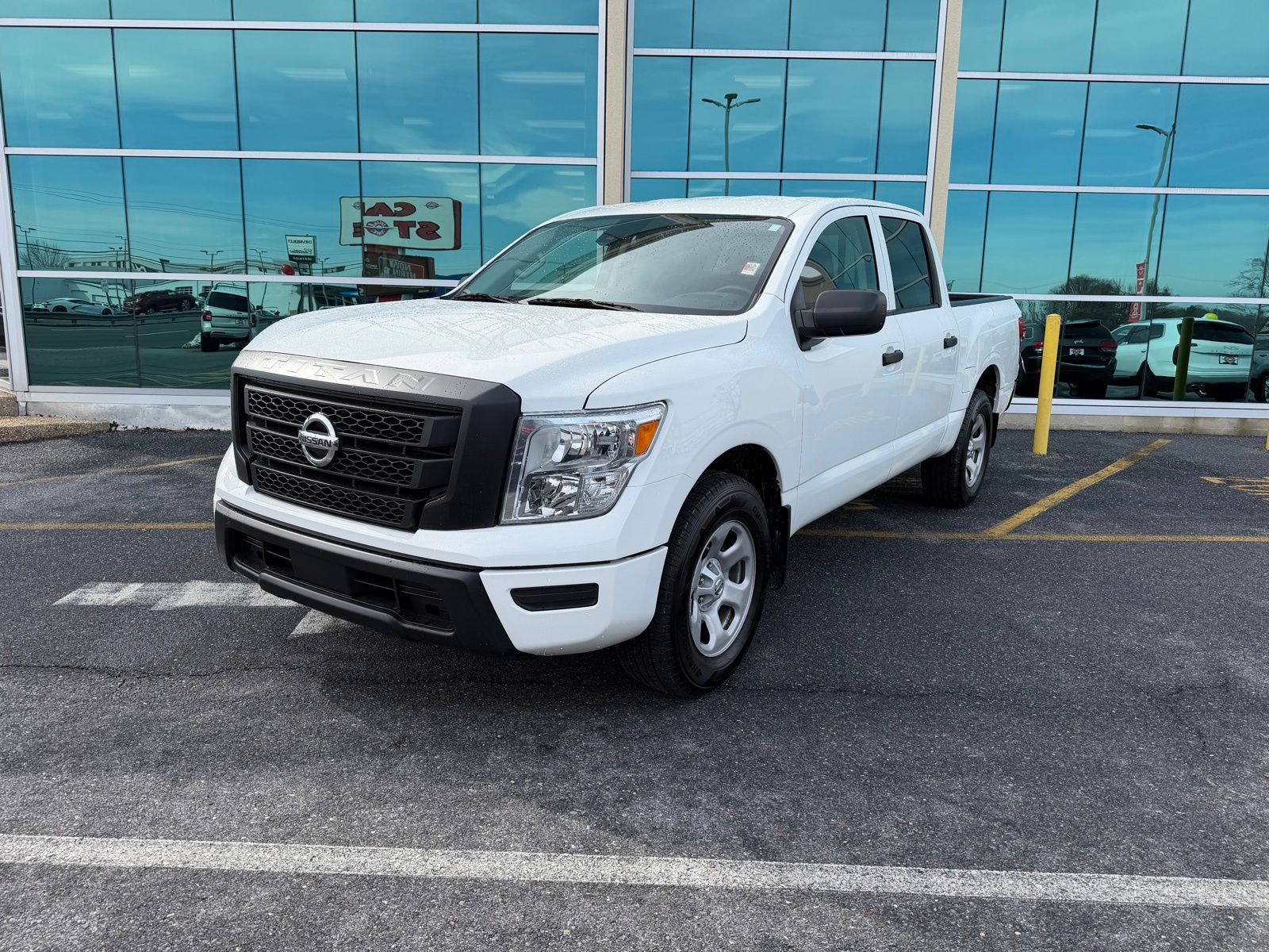 2022 Nissan Titan S