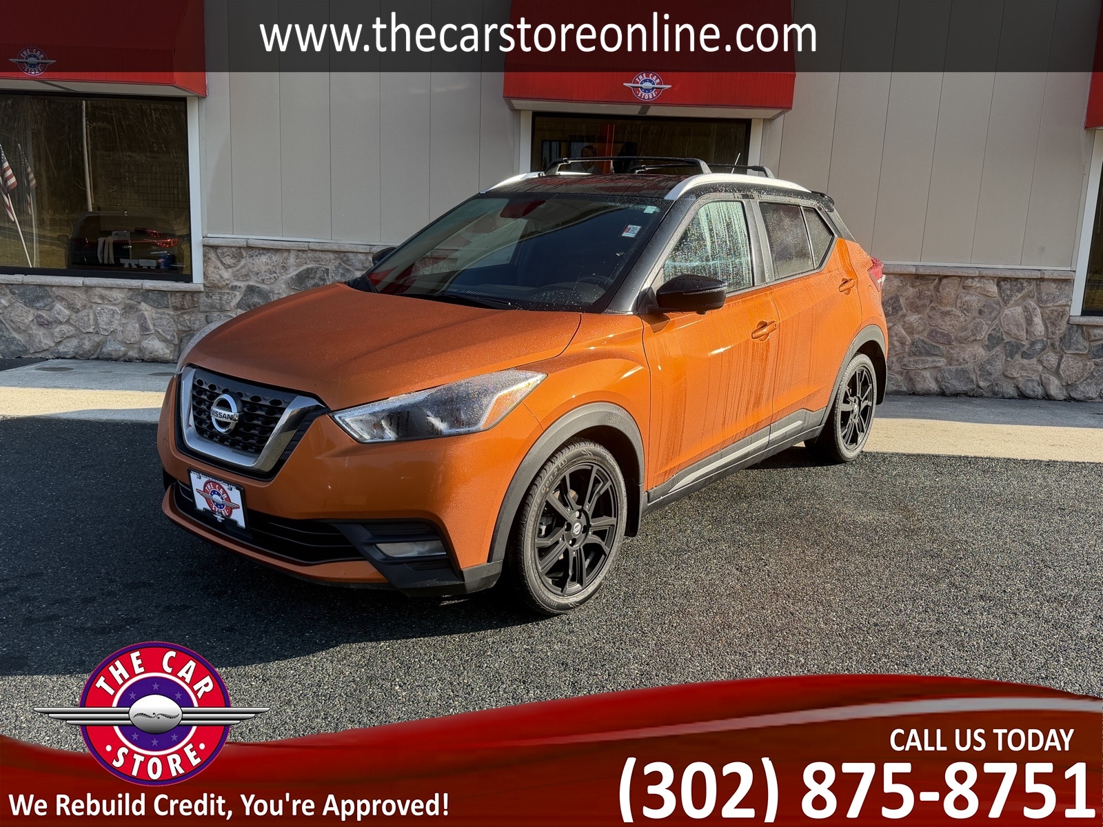 2020 Nissan Kicks SR's photo