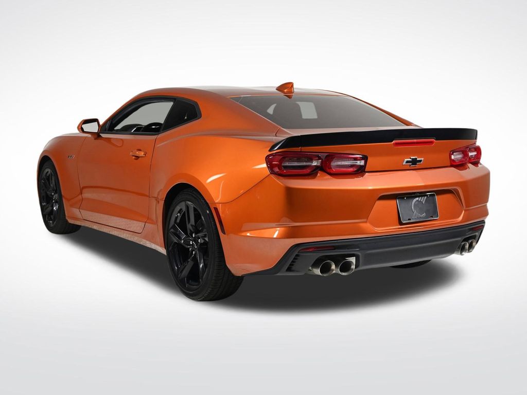 2023 Chevrolet Camaro LT1 photo 3