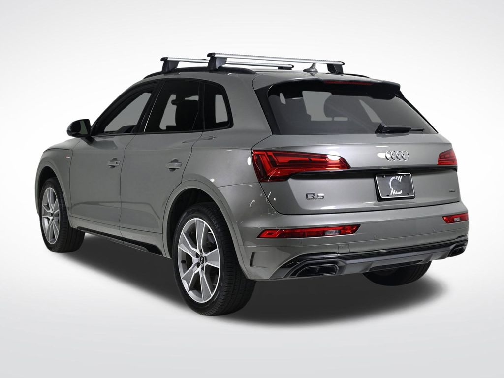 2025 Audi Q5 S line Premium photo 3