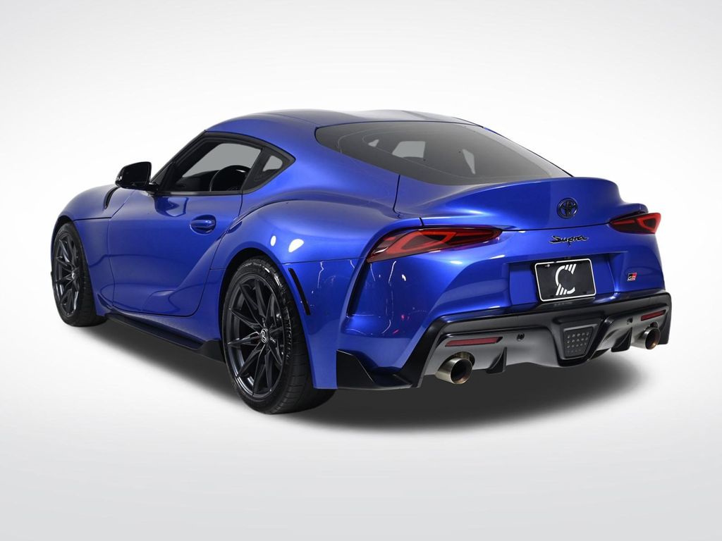 2023 Toyota Supra 3.0 photo 3