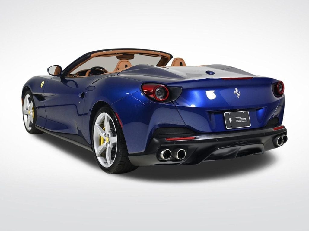 2019 Ferrari Portofino Base photo 2