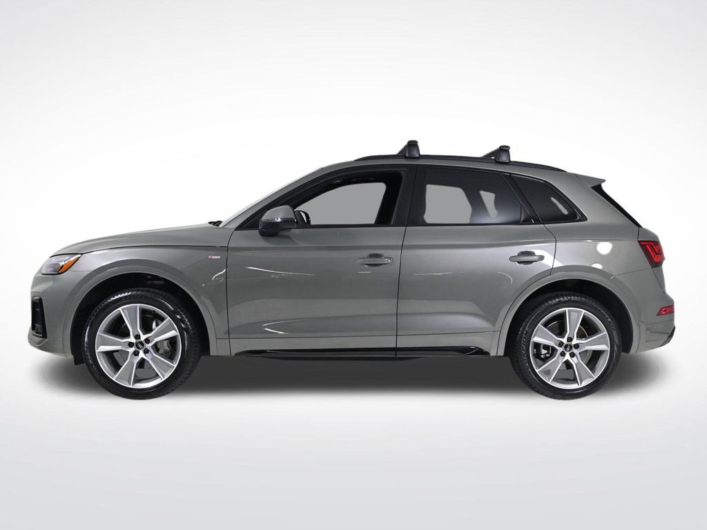 2025 Audi Q5 S line Premium photo 2