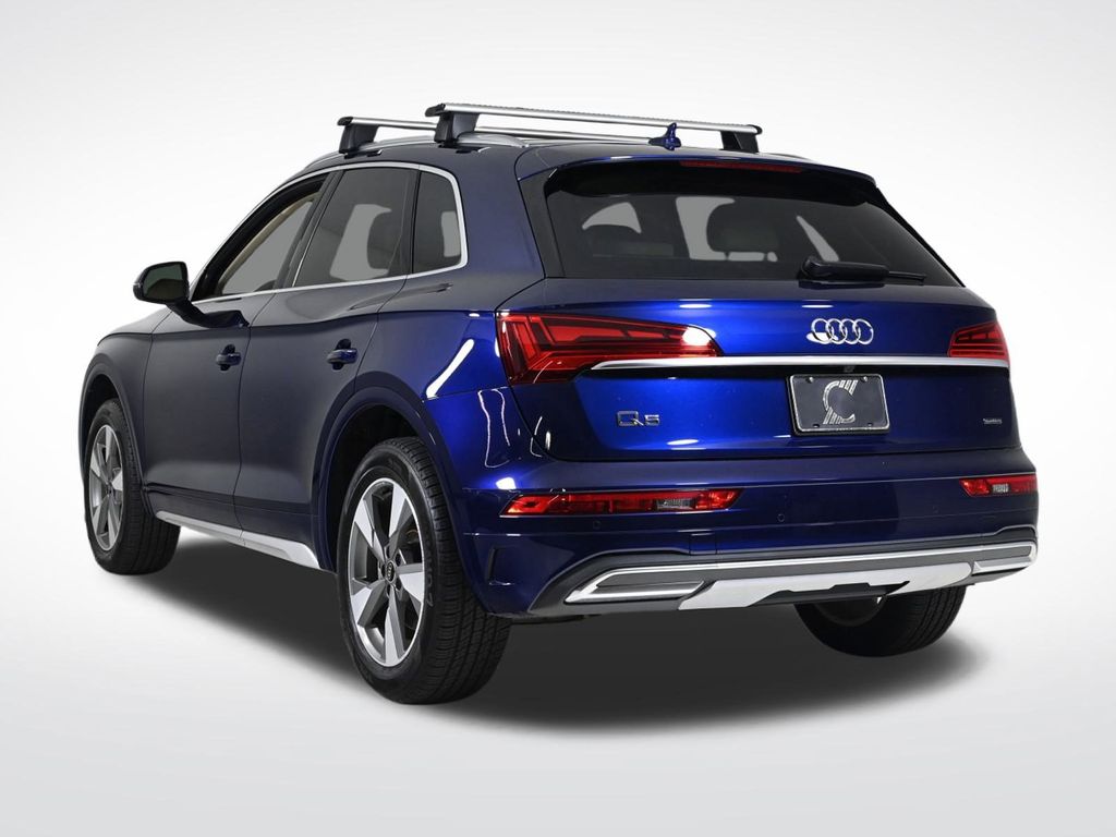 2024 Audi Q5 40 Premium photo 3