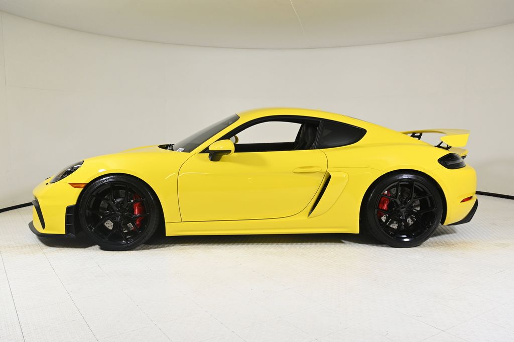 2023 Porsche Cayman GT4 photo 2