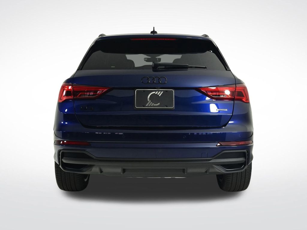 2025 Audi Q3 45 TFSI S line Premium Plus photo 2
