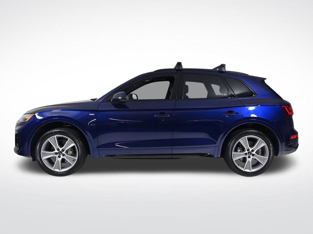 2025 Audi Q5 45 S line Premium photo 2