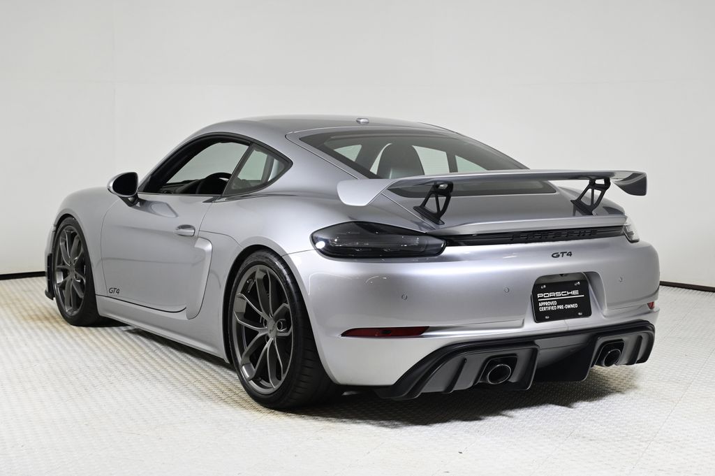 2020 Porsche Cayman GT4 photo 3