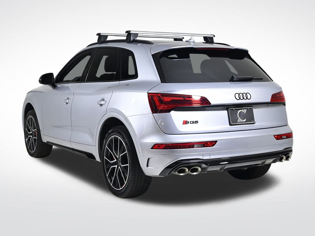 2025 Audi SQ5 Premium Plus photo 2