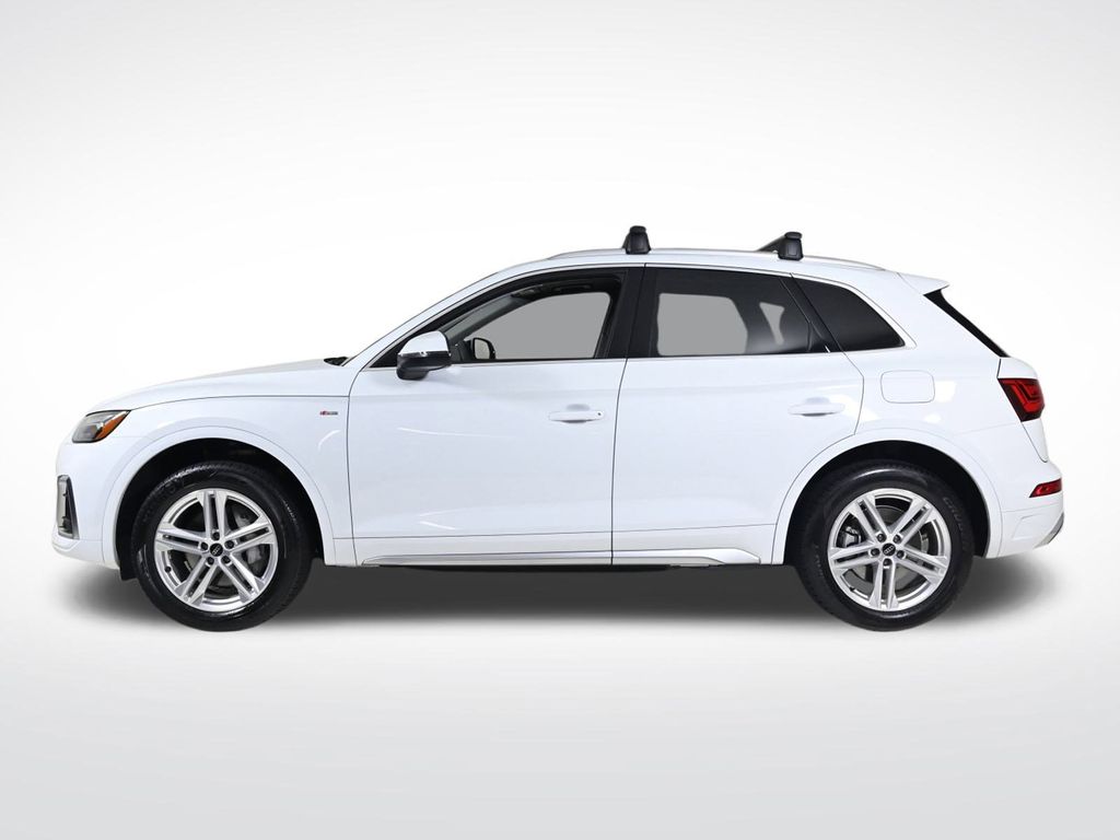 2024 Audi Q5 S line Premium photo 2