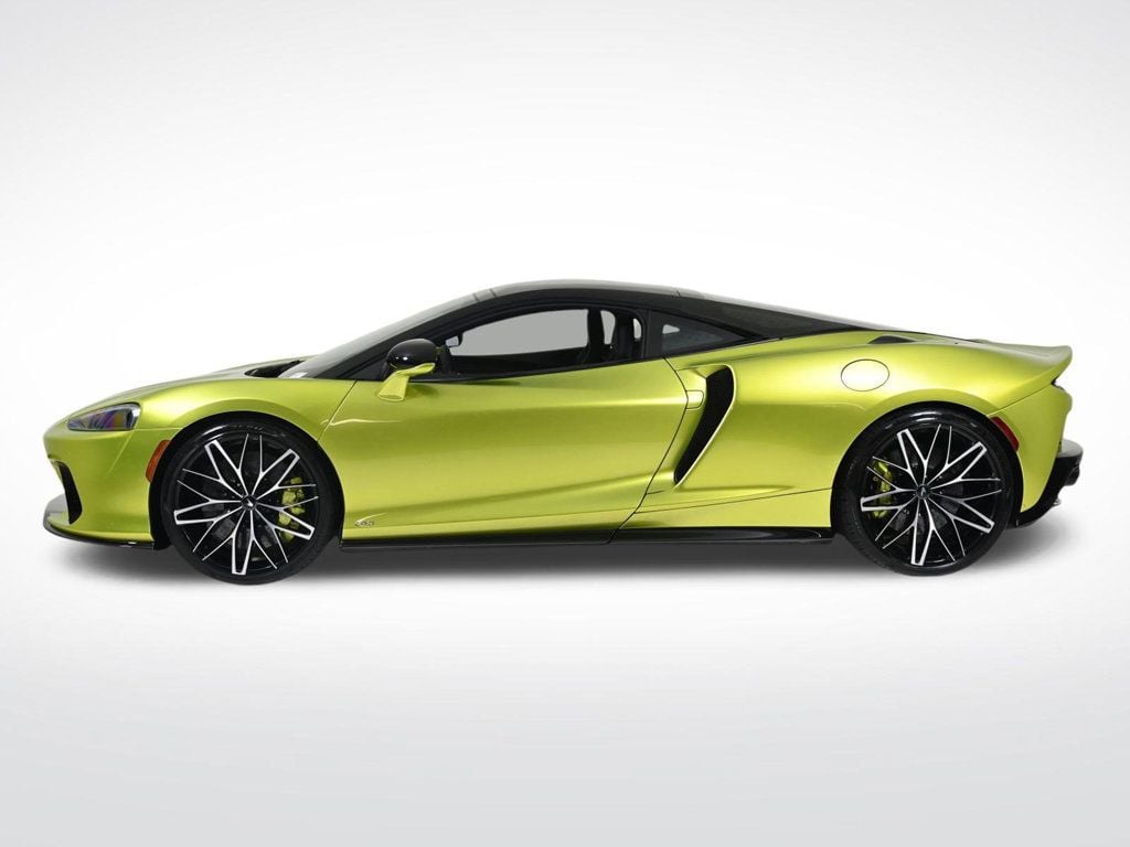 2025 Mclaren GTS photo 2