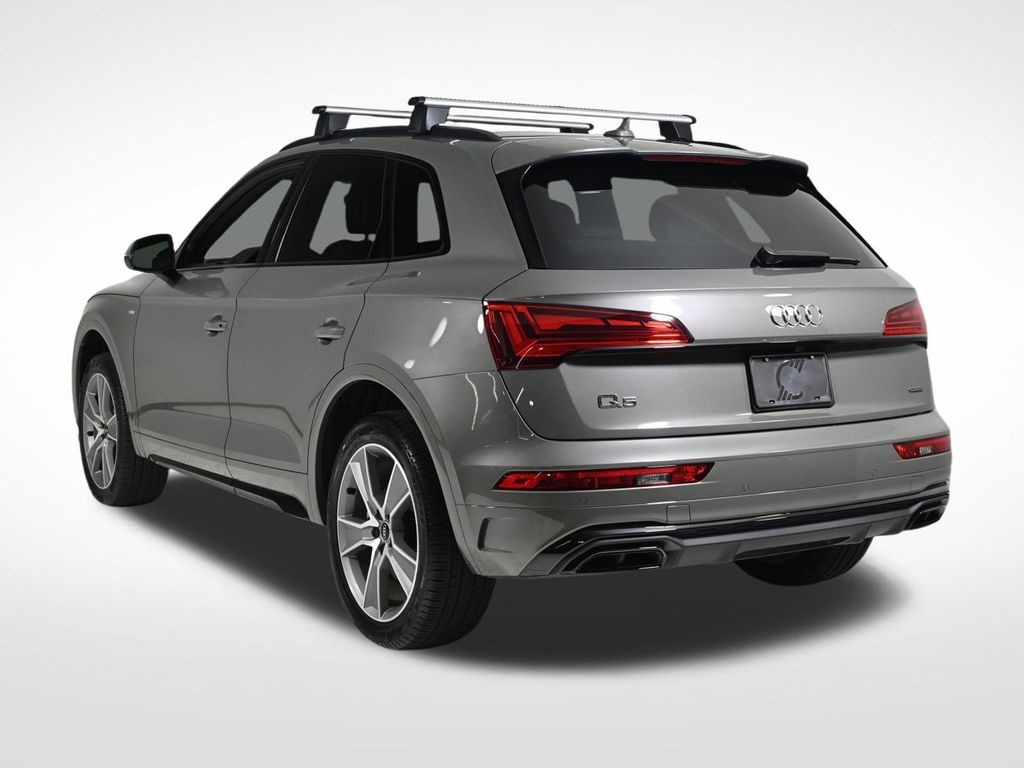 2025 Audi Q5 S line Premium photo 3