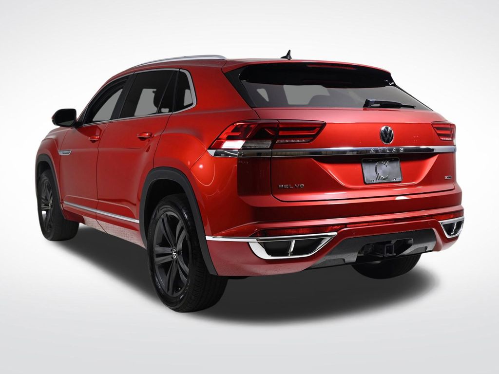 2022 Volkswagen Atlas Cross Sport V6 SEL R-Line photo 2