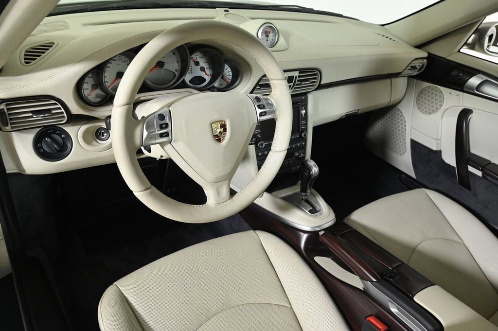 2009 Porsche 911 Turbo Cabriolet photo 4