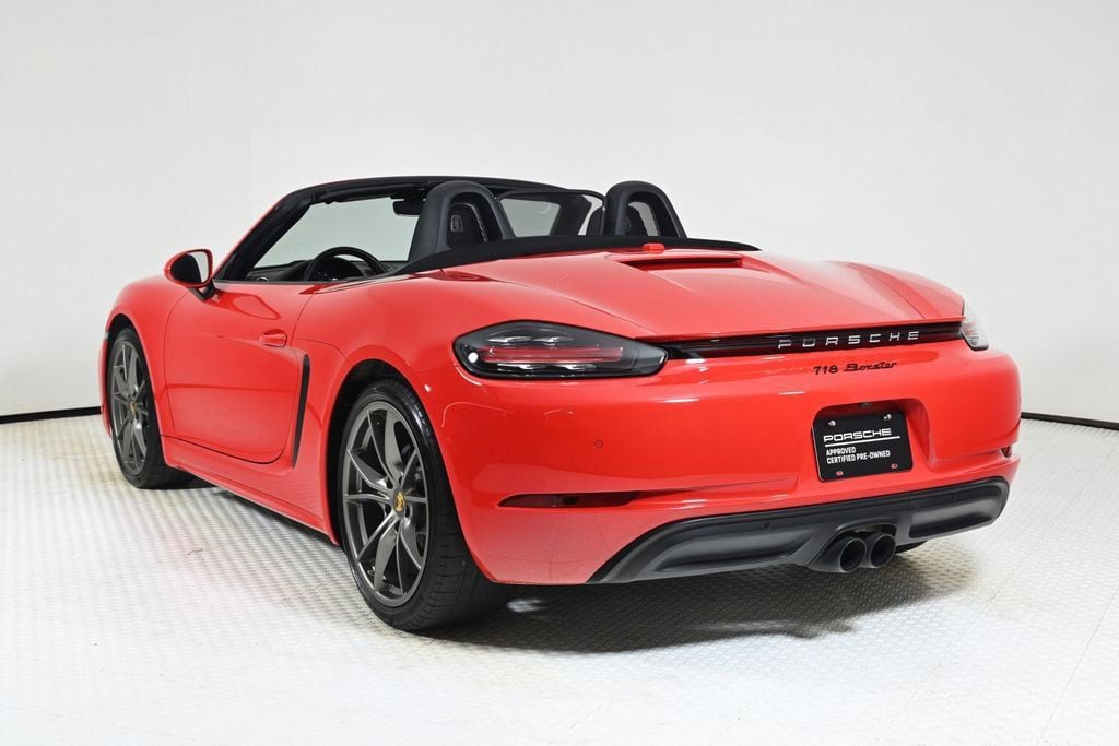 2022 Porsche Boxster Base photo 3