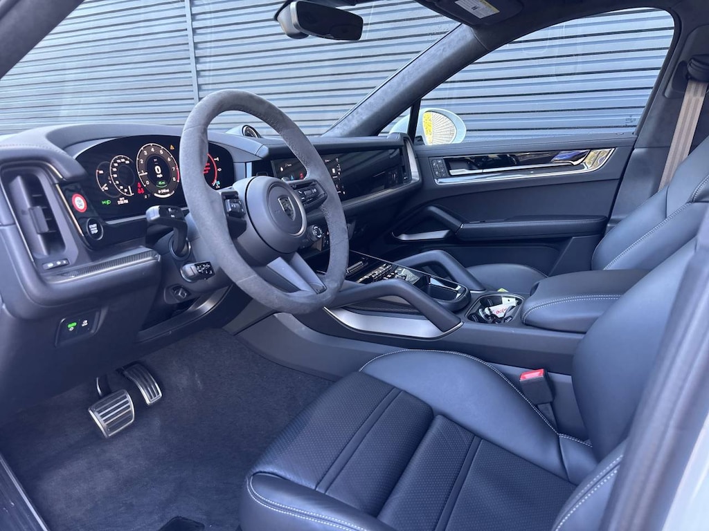 New 2025 Porsche Cayenne E-Hybrid Coupe Turbo Coupe