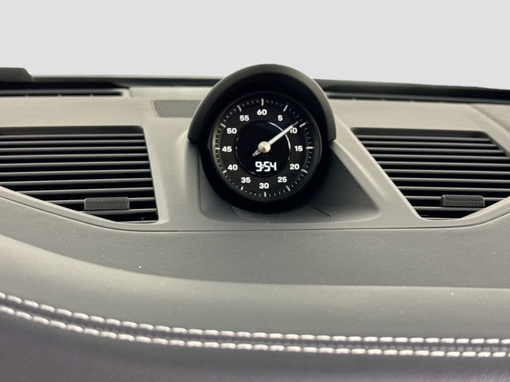 2026 Porsche 911 S - Photo 23