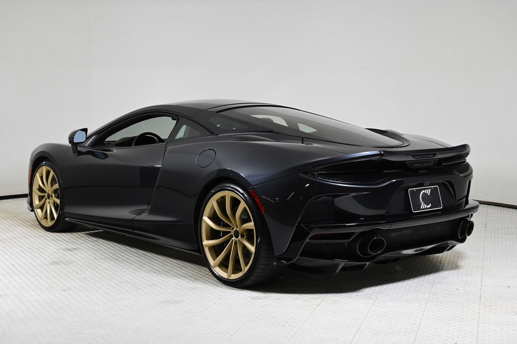 2025 Mclaren GTS photo 3