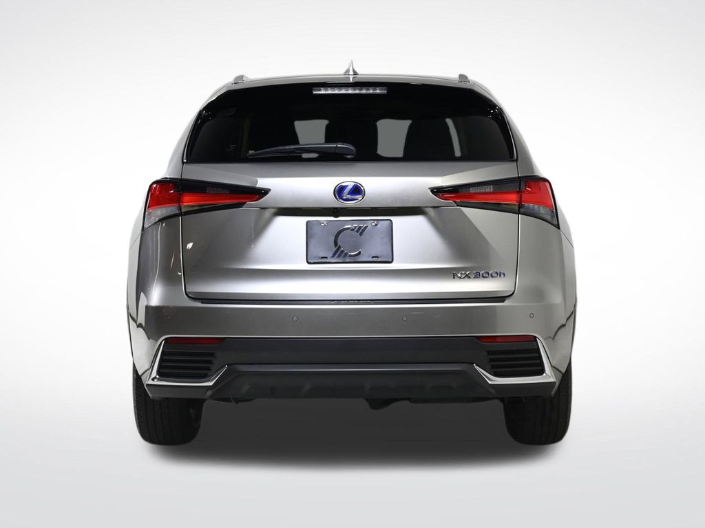 2020 Lexus NX 300h photo 4