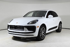2026 Porsche Macan SUV
