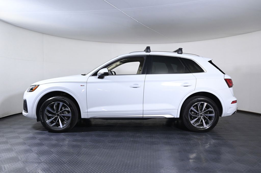 2025 Audi Q5 S line Premium Plus 45 TFSI photo 2