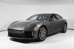 2026 Porsche Panamera 4 Sedan