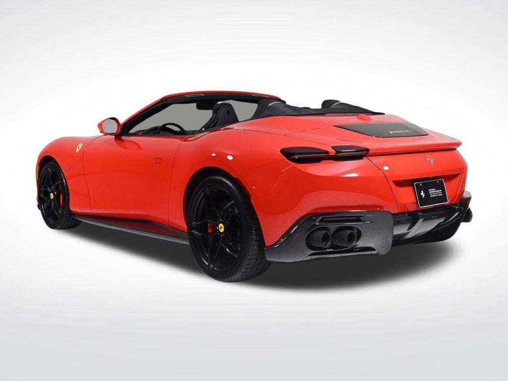 2025 Ferrari Roma Spider photo 2
