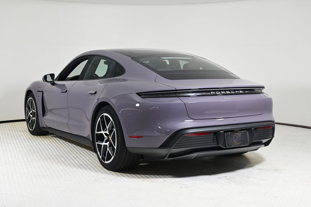 2025 Porsche Taycan 4 photo 3
