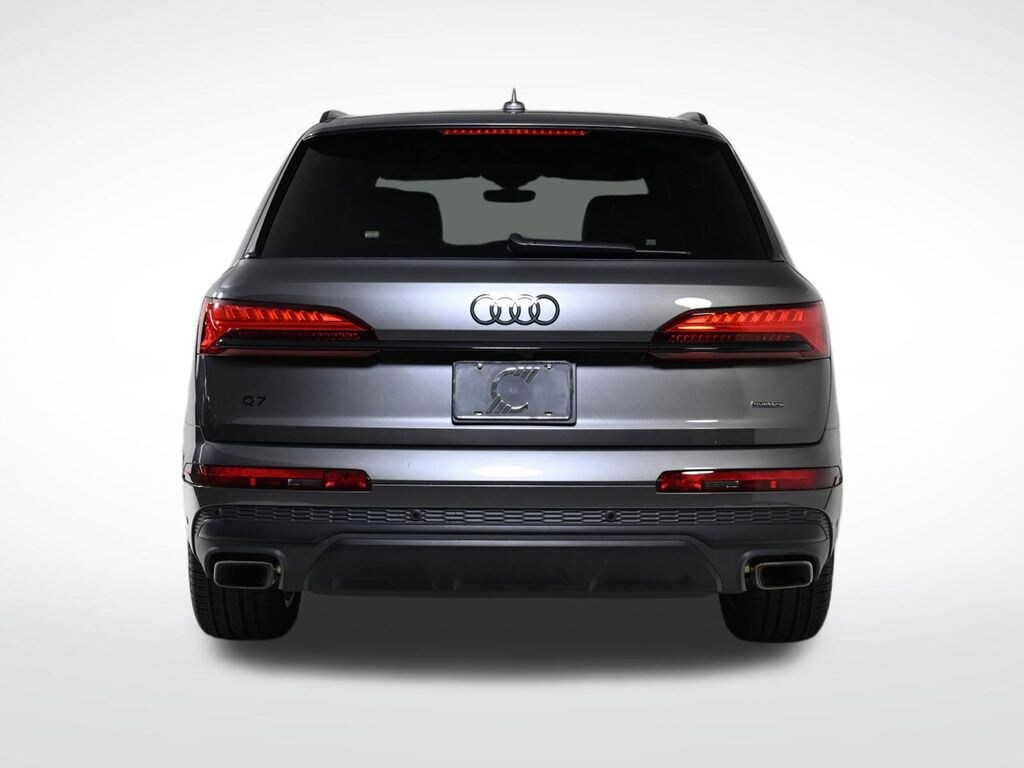 Certified 2025 Audi Q7 45 Premium SUV