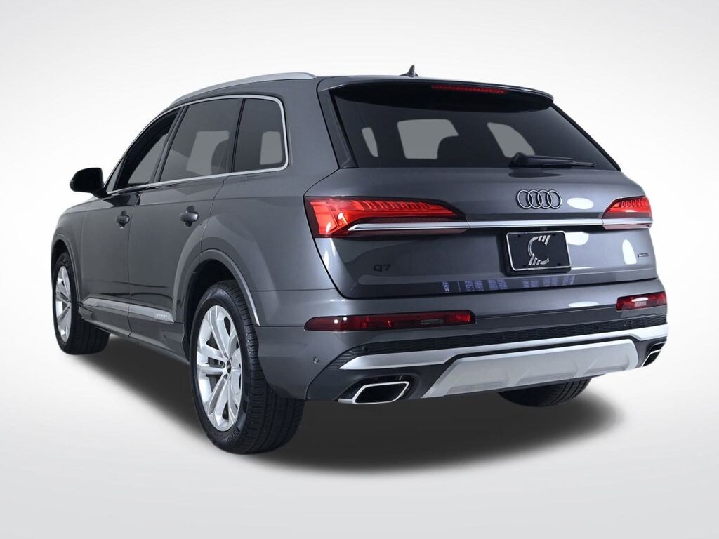 Certified 2025 Audi Q7 55 Premium SUV