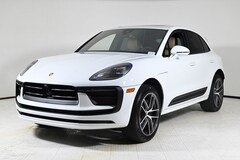 2026 Porsche Macan SUV
