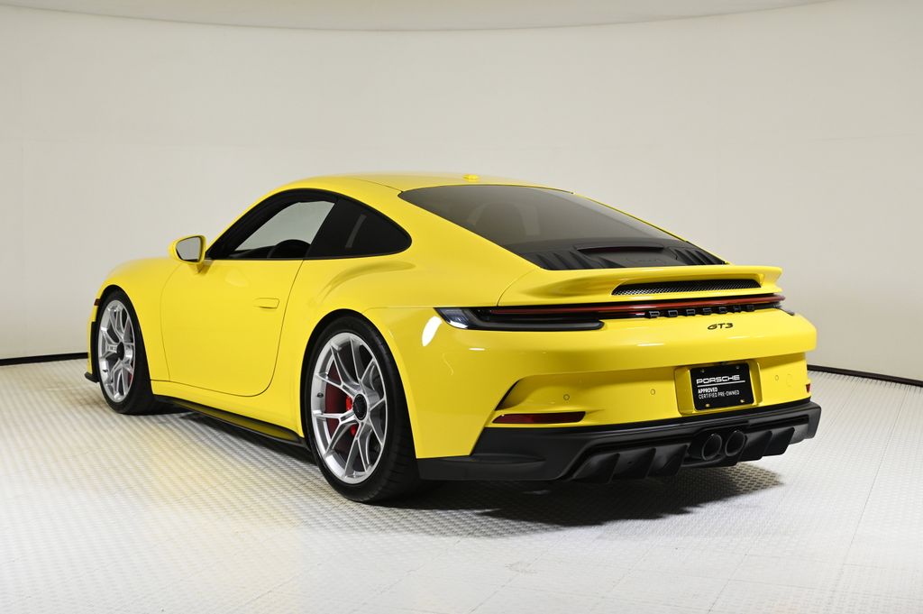 2024 Porsche 911 GT3 photo 3