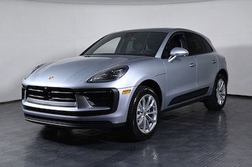 2026 Porsche Macan SUV