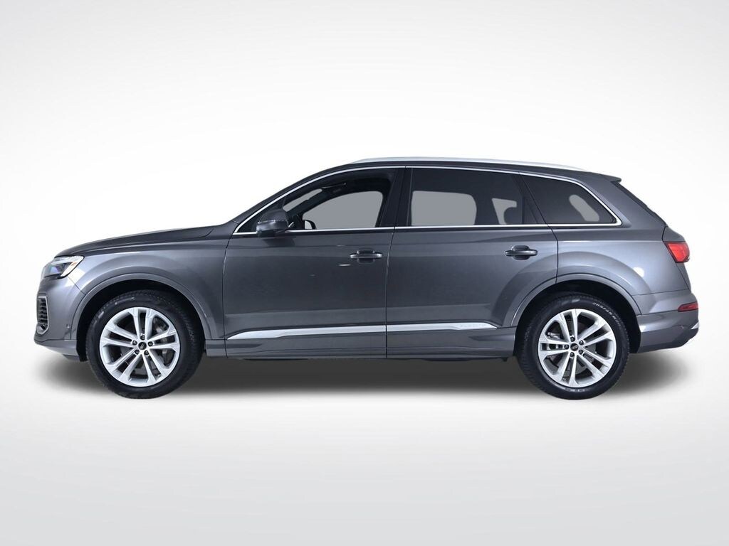 Certified 2025 Audi Q7 55 Premium SUV