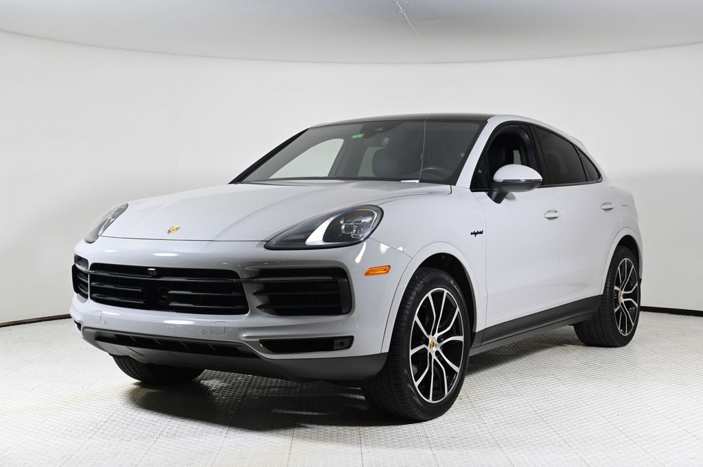 2023 Porsche Cayenne E-Hybrid Coupe
