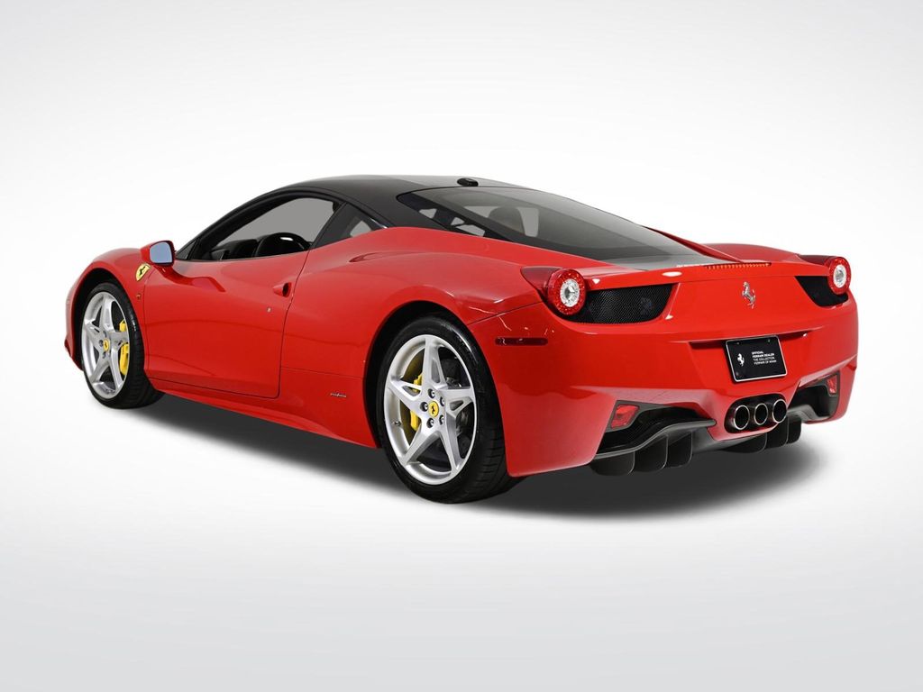 2011 Ferrari 458 Italia Base photo 2