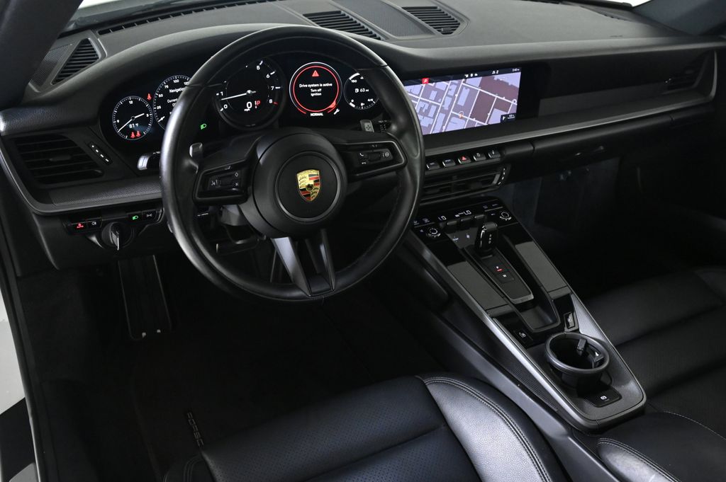 2021 Porsche 911 4 photo 4