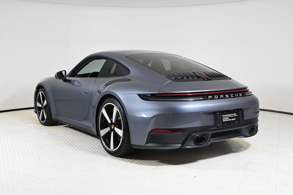 2025 Porsche 911 Coupe photo 3