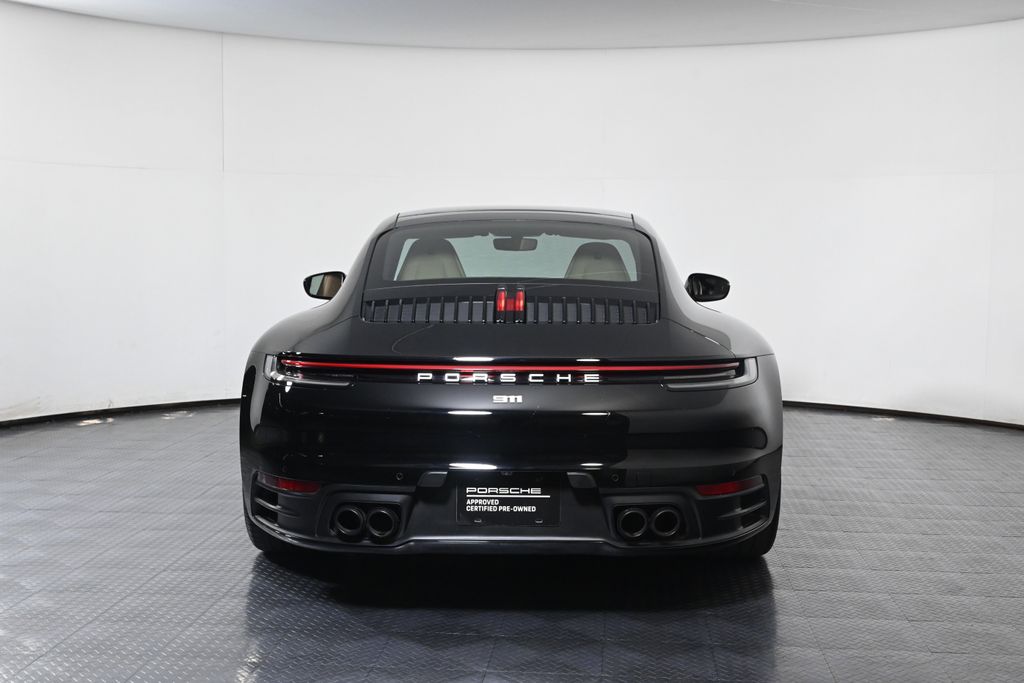 2024 Porsche 911 - Photo 6