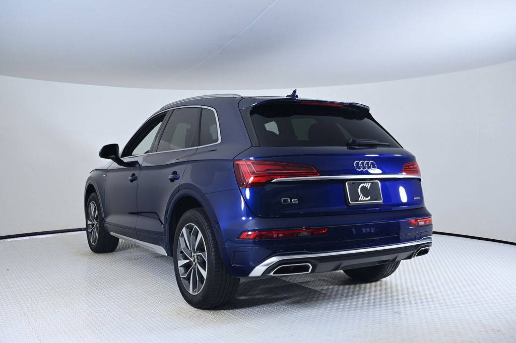 2023 Audi Q5 45 S line Premium photo 3