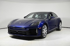 2024 Porsche Panamera 4 Sedan