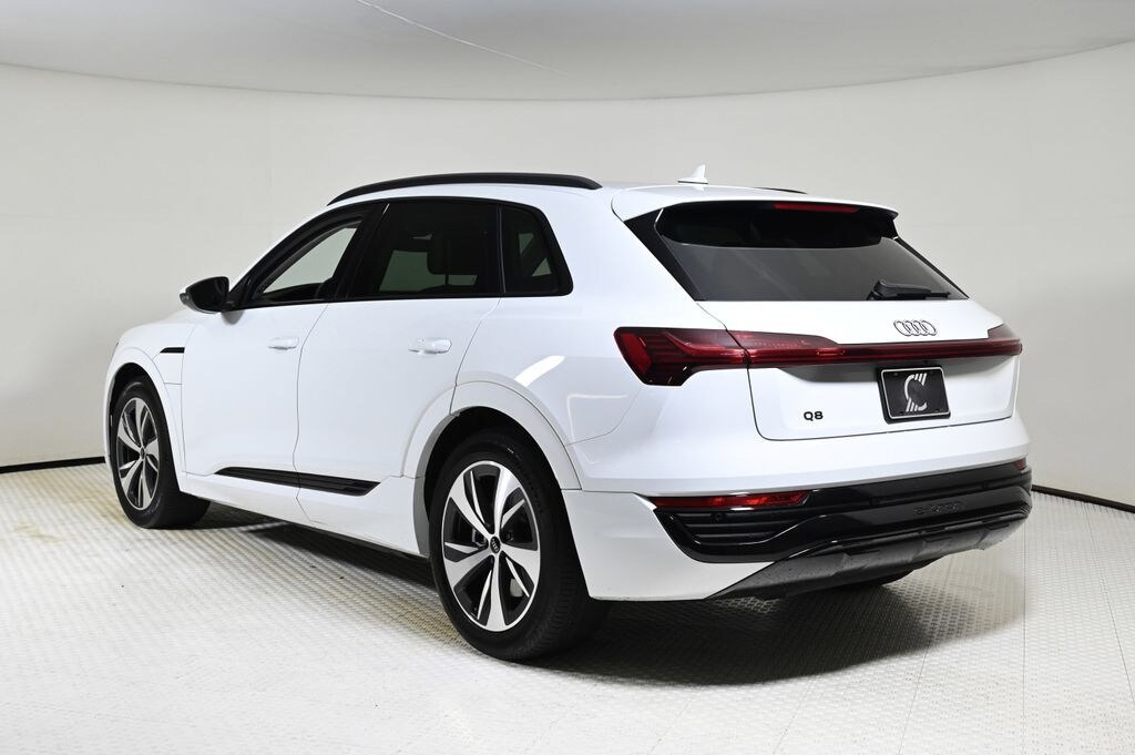 Certified 2024 Audi Q8 e-tron Premium SUV