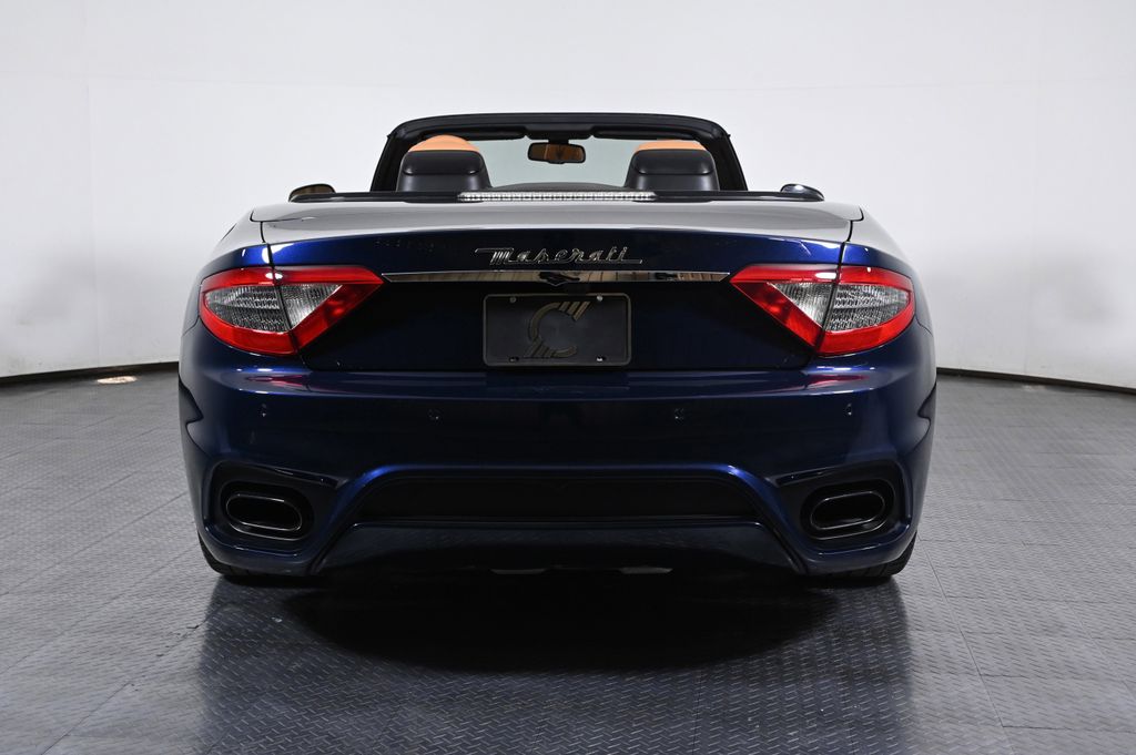 2019 Maserati Granturismo Sport MC photo 4