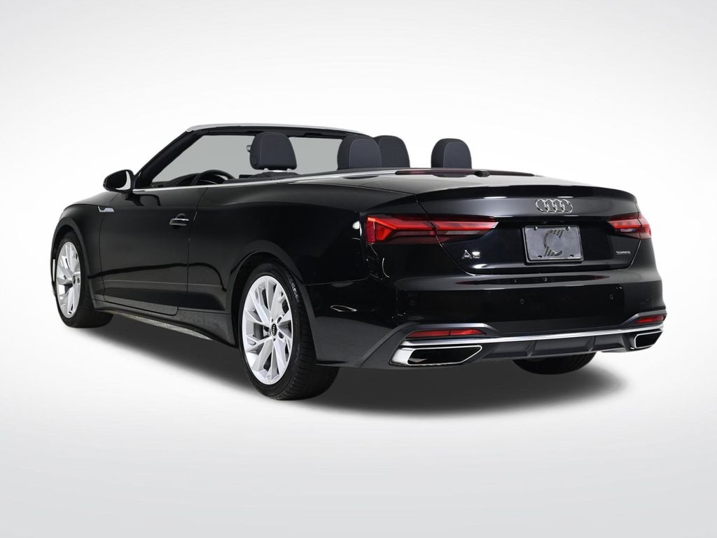 2022 Audi A5 45 Premium Plus photo 3