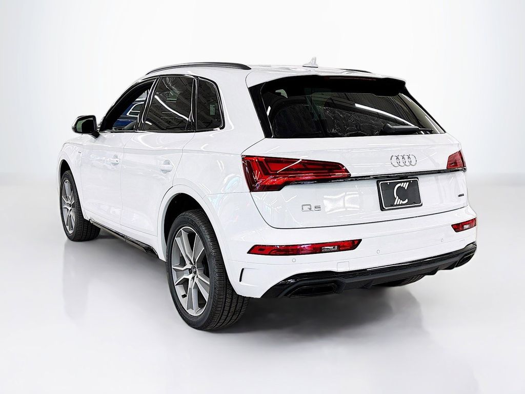 2025 Audi Q5 45 S line Premium photo 3