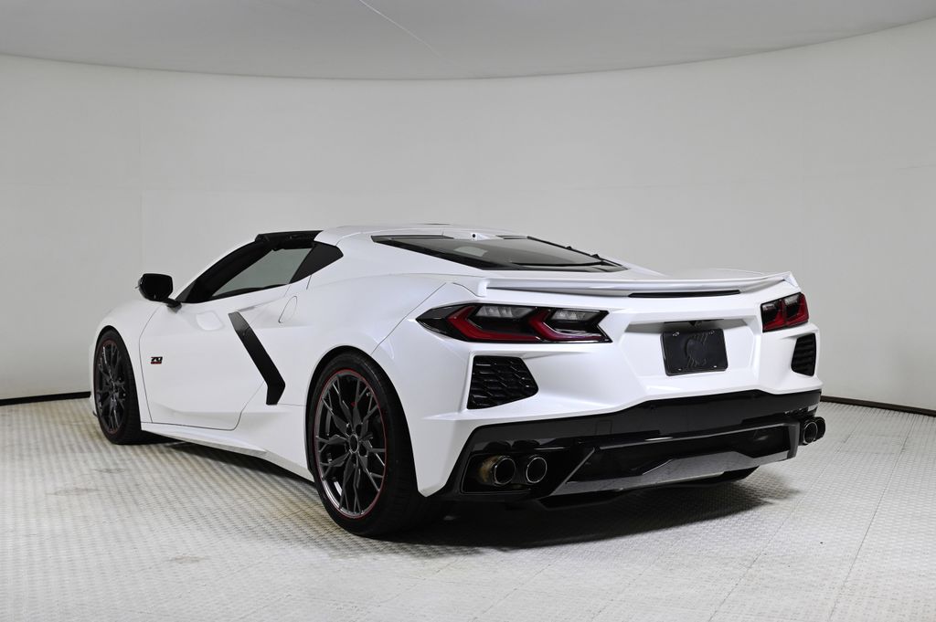 2023 Chevrolet Corvette Stingray 3LT photo 3