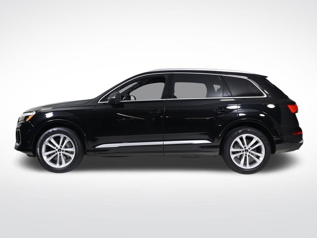 Certified 2025 Audi Q7 55 Premium SUV
