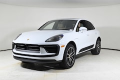 2026 Porsche Macan SUV